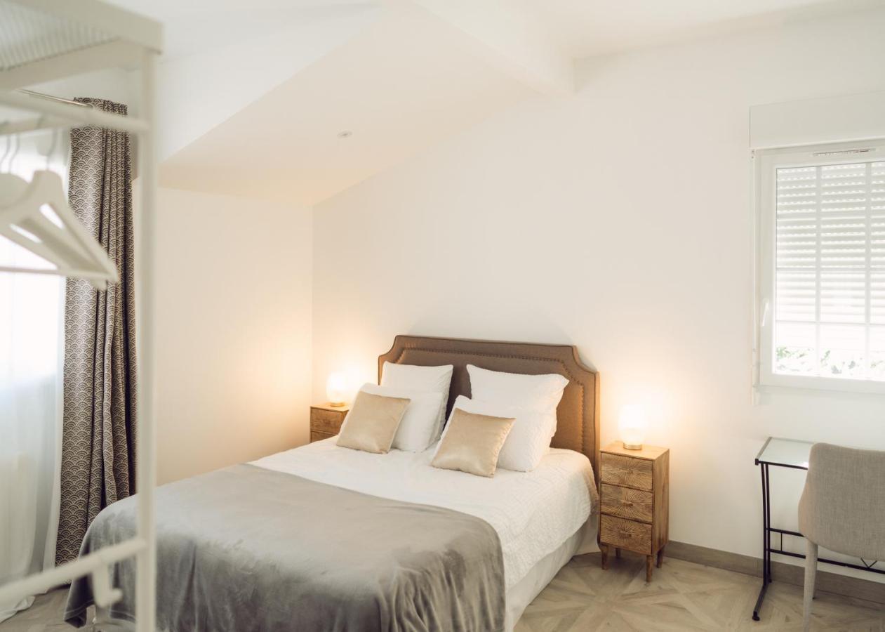 Manoir Et Appartements Avec Piscine Au Domaine De Bize Mirepoix ماريبواه المظهر الخارجي الصورة