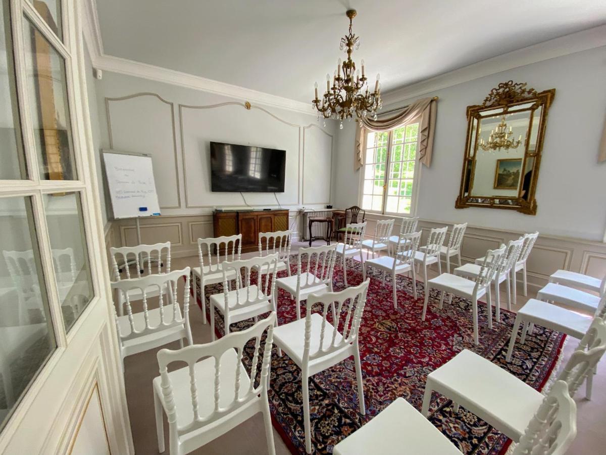 Manoir Et Appartements Avec Piscine Au Domaine De Bize Mirepoix ماريبواه المظهر الخارجي الصورة