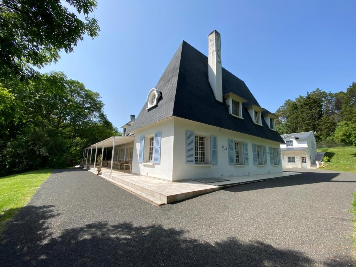 Manoir Et Appartements Avec Piscine Au Domaine De Bize Mirepoix ماريبواه المظهر الخارجي الصورة